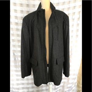 Elie Tahari men’s coat, brand new size XXL